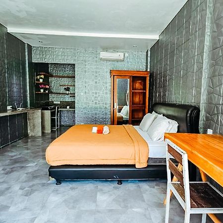 Margarita Surf Hostel Canggu Eksteriør billede
